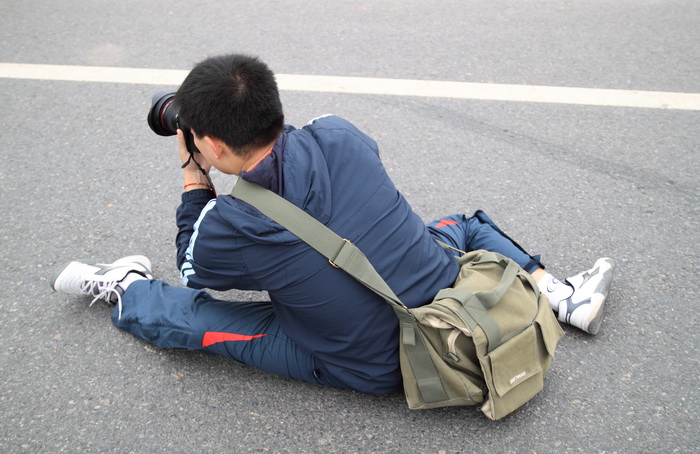 当bmw遇到劈腿男(花絮 香车美女)