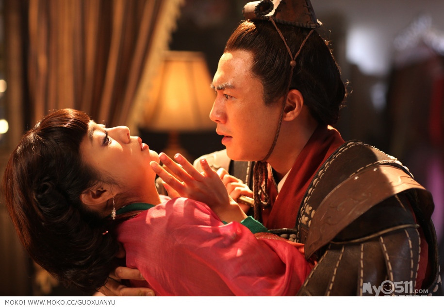 总导演:陈嘉上   执行导演:刘一志   原著:李碧华   编剧:李嘉音