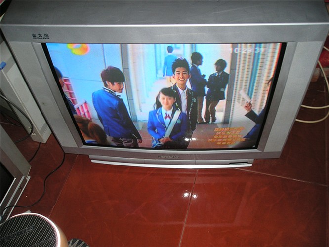 转让34寸长虹彩电一台