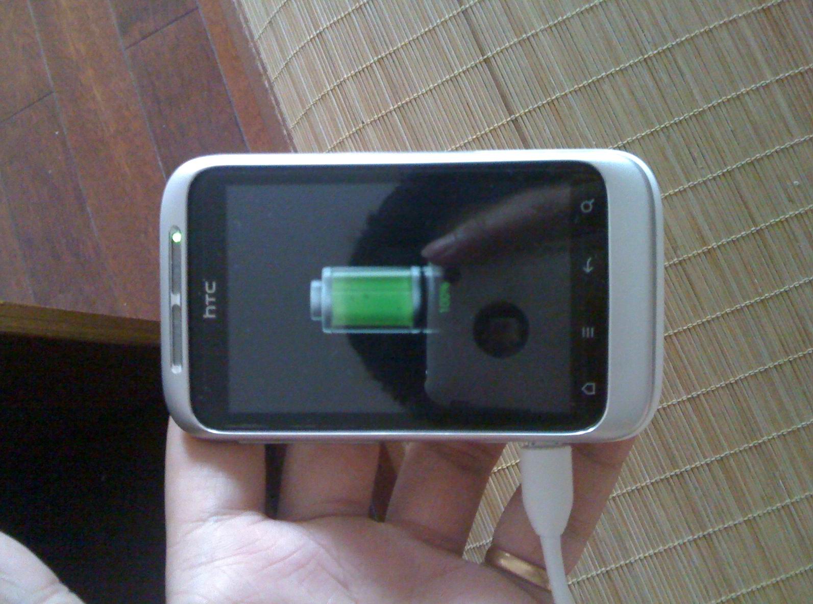 出11年8月25日购买的htc g13一部