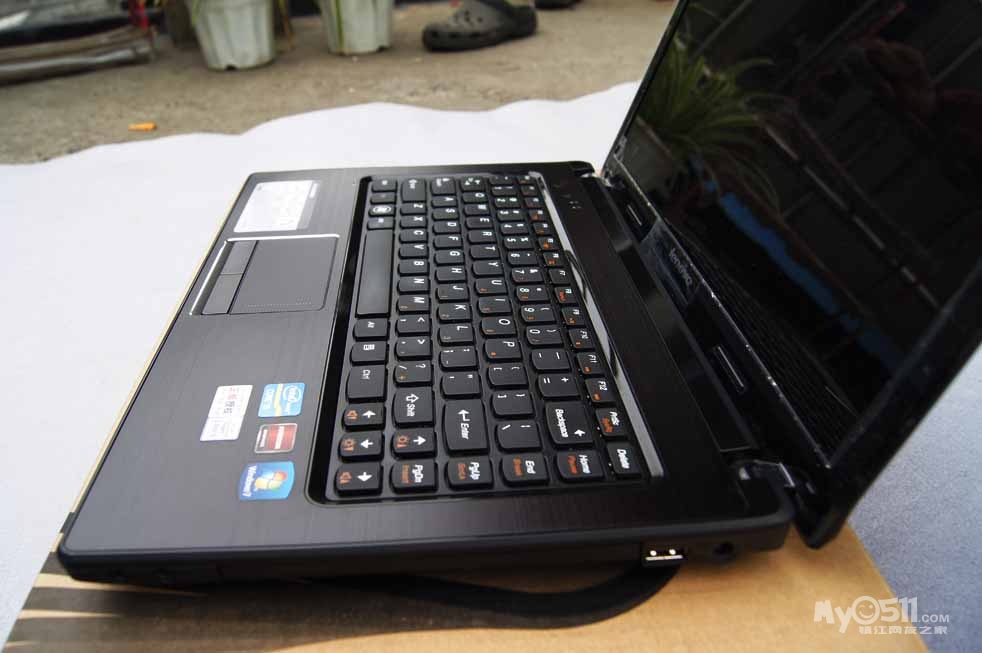  最爱本本>全套整箱 联想g470 i5-2450m/2g/500g/双显卡/摄像/d刻