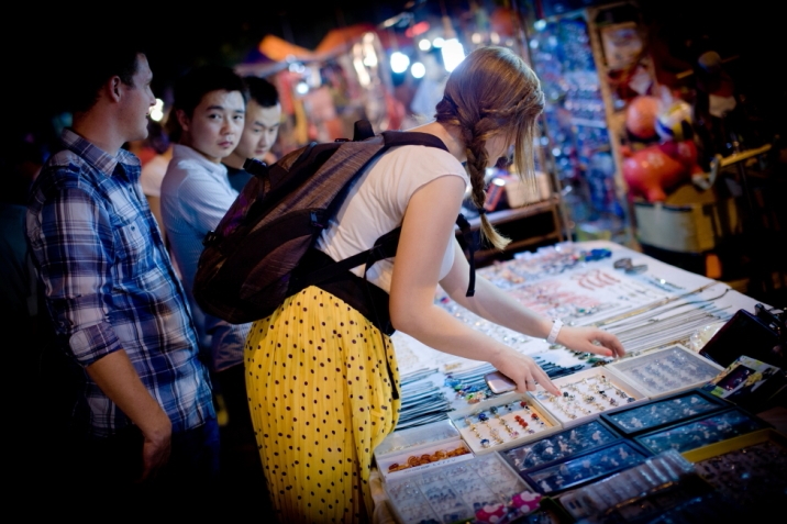 市井百味-----即将搬迁的南门夜市