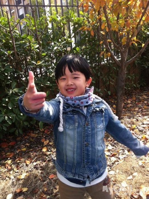 是你的小刘老师 12111312479f54e76112363880.jpg