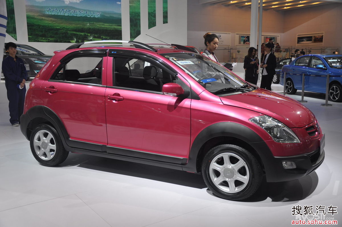 我想买一汽威志v2cross镇江哪里有卖啊?此车好不?