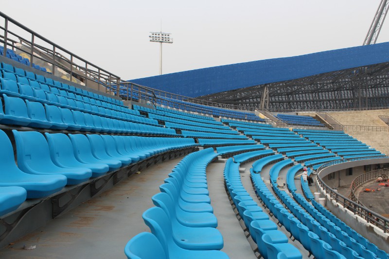 镇江市新体育馆