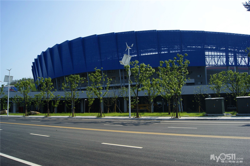 镇江新体育馆(全民健身中心)掠影