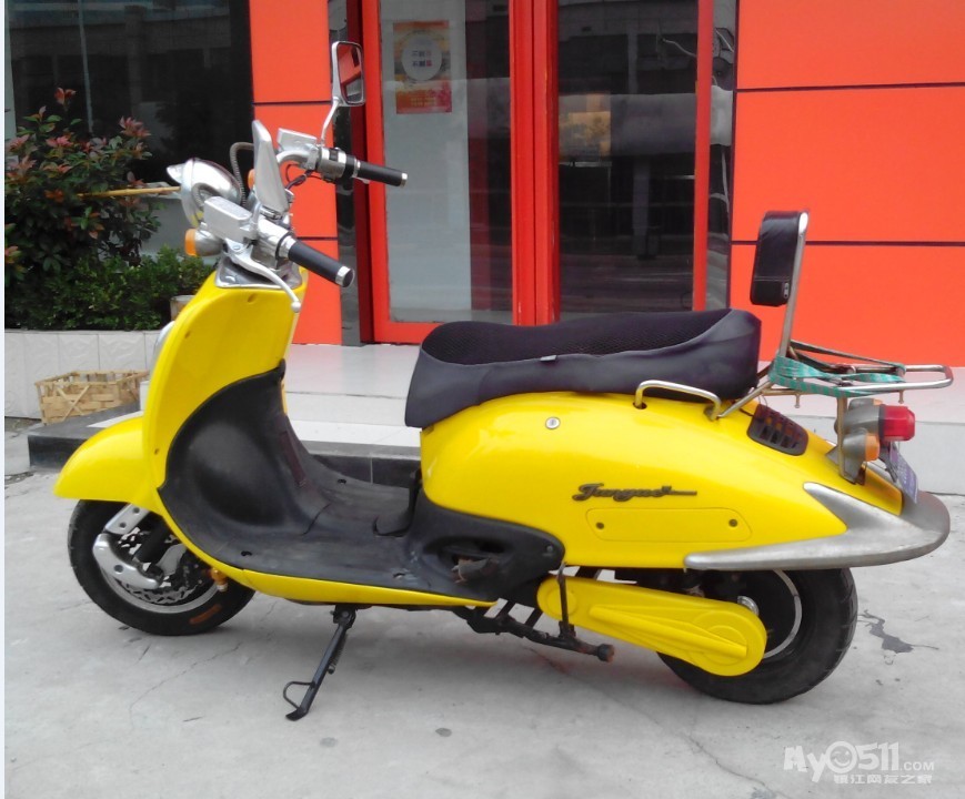 转一辆骏越9成新60v20a前后碟刹柠檬黄大龟王(已出)