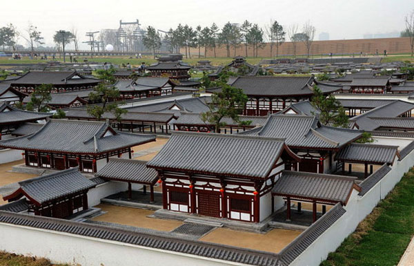 6黄金周乐游西安  历史上的大明宫是唐代长安城禁苑,唐帝国的政治中心