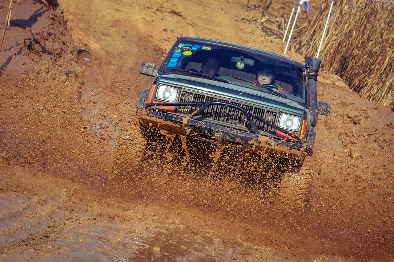 2013维新杯越野车场地赛暨镇江四驱连年会网络摄影大赛