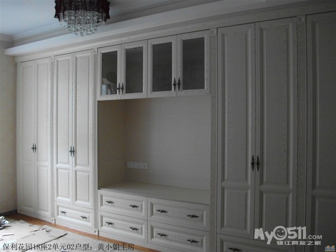 德维尔——整体衣柜