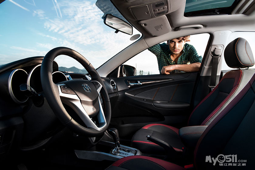 15 春季车展长安汽车大放"价" 最高让利达27500元,速进围观