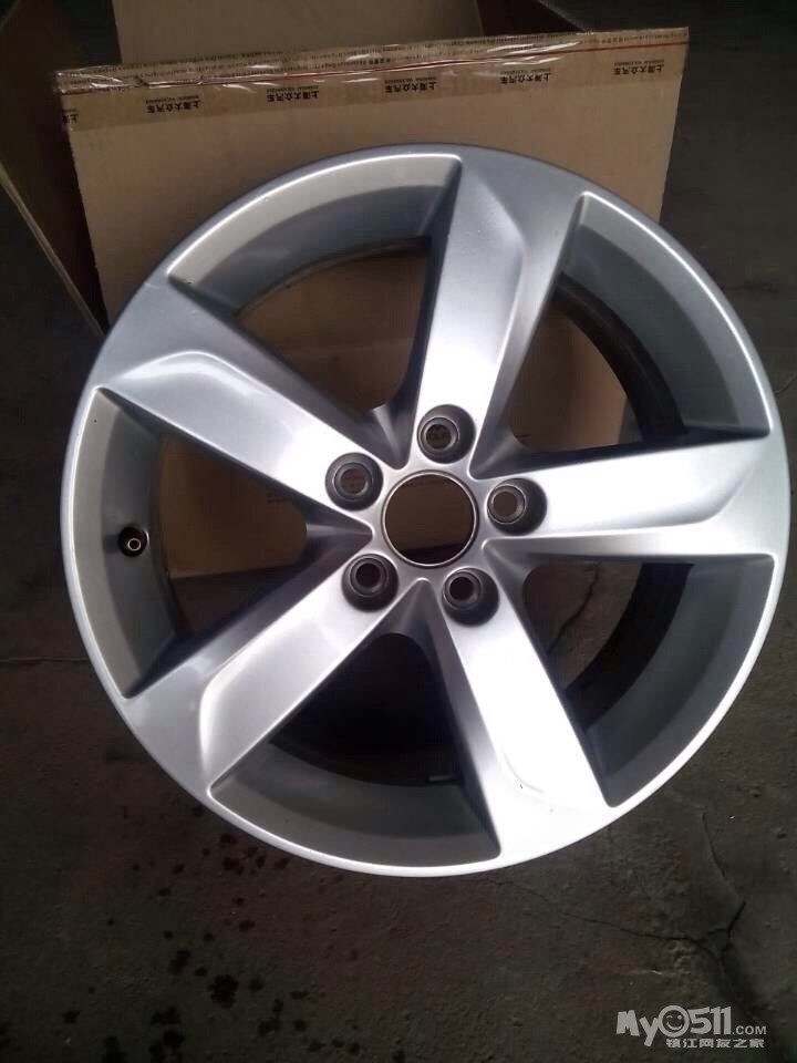 新款桑塔纳的铝合金轮毂出售(绝对原车的)