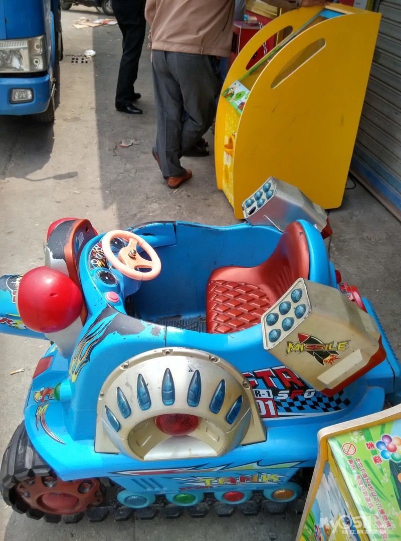 长期低价转让(出租)一批 二手 投币儿童摇摇车(摇摆机)弹珠机套牛机