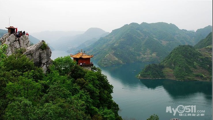 主要包括白玉湖,花橋水庫,平洛湖,柏園島,柏竹島,武落鍾離山,隔河巖等