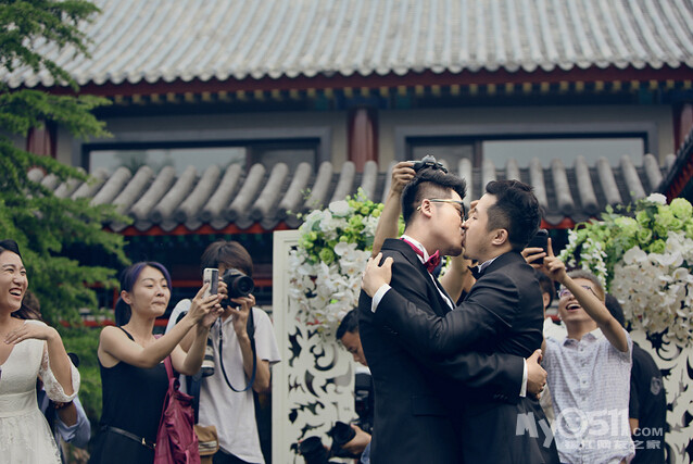 [转]中国首个同性恋婚礼
