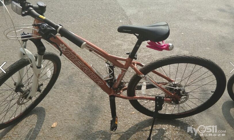 出一辆美利达维多利亚600