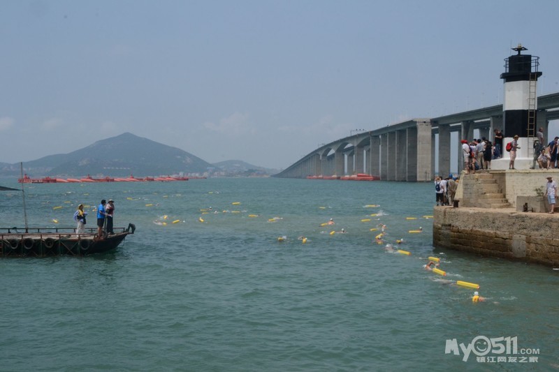 横渡平潭海坛海峡纪实(1)