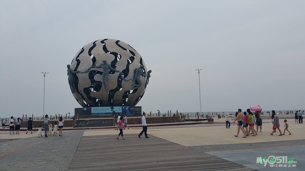 北海标志----南珠广场