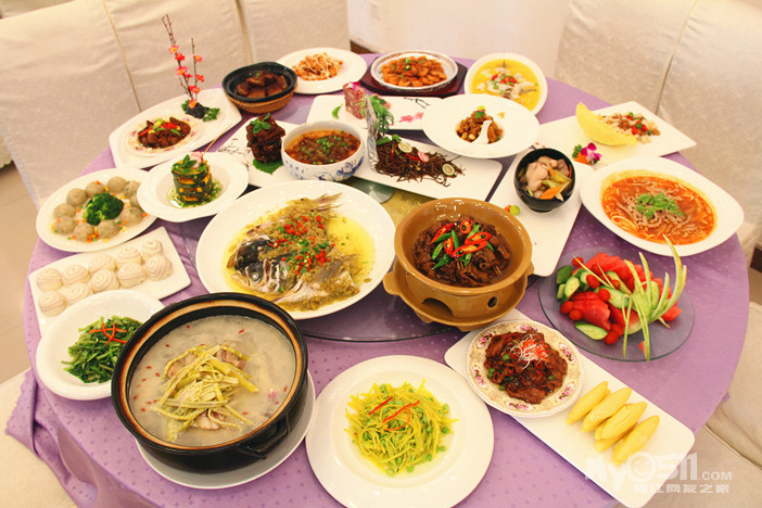 丹徒新区望月楼大酒店大桌餐特惠啦!