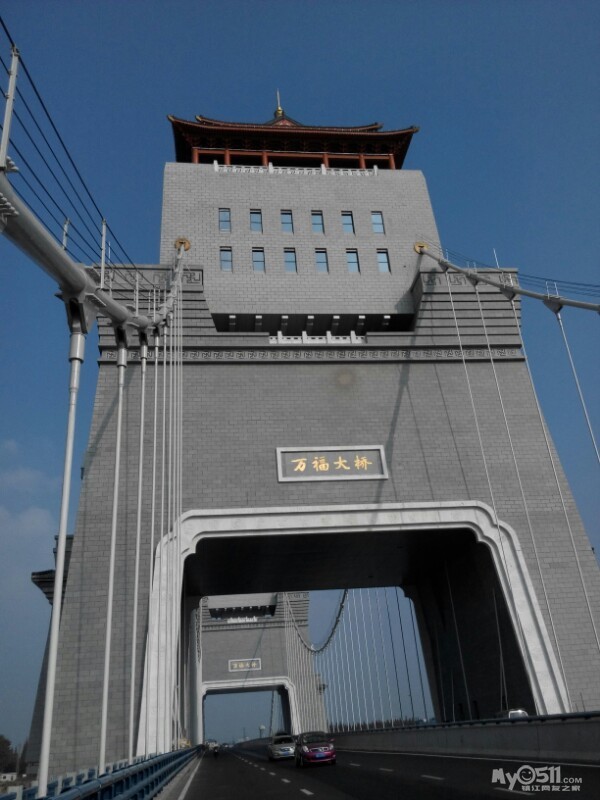 江都大桥政府大楼图片
