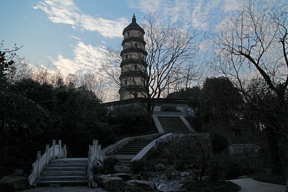 宝塔山风光 - 镜头里的镇江 - 梦溪论坛 镇江,时事,招聘,求职,社区