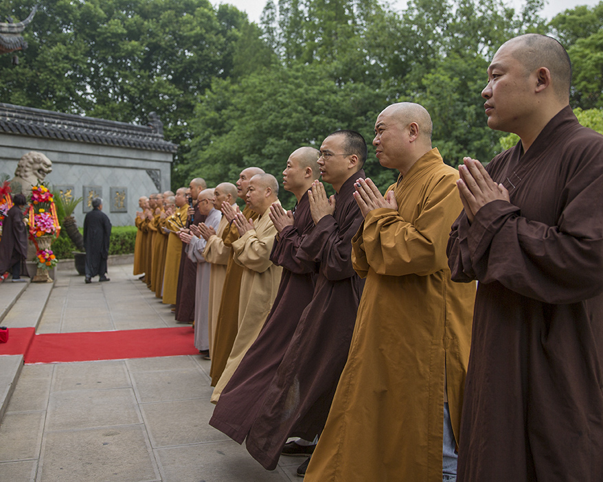 江苏佛学院(筹)揭牌仪式在焦山定慧寺隆重举行