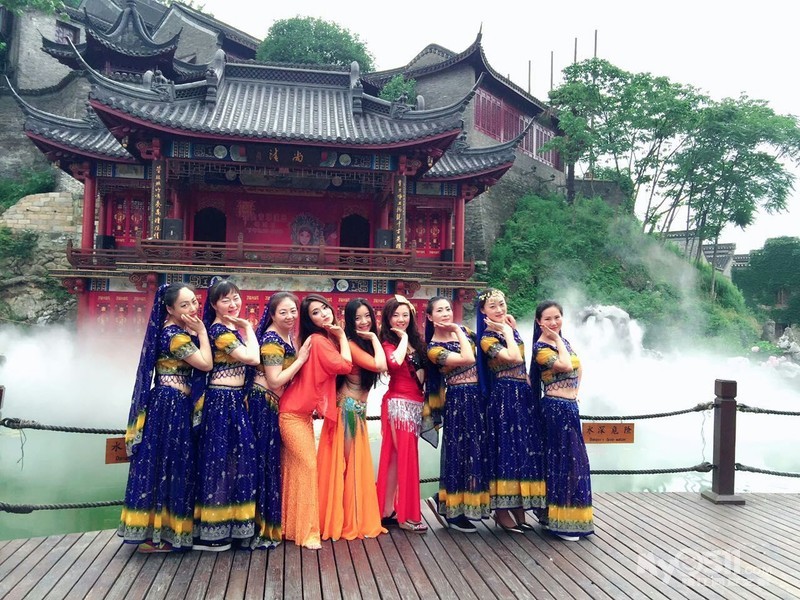 79舞悦东方79冠军导师宁佐寒and文化研究者李木晓9月3日相约镇江