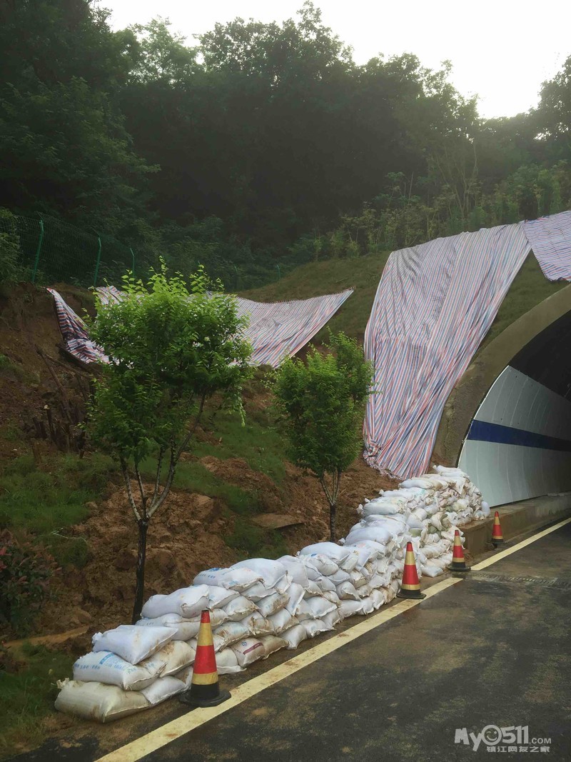 镇江观音山隧道事故图片
