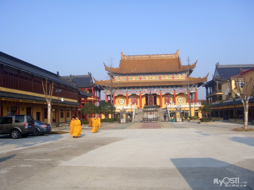 由于留恋美景舍不得离开,部分骑友只得先到达大圣寺