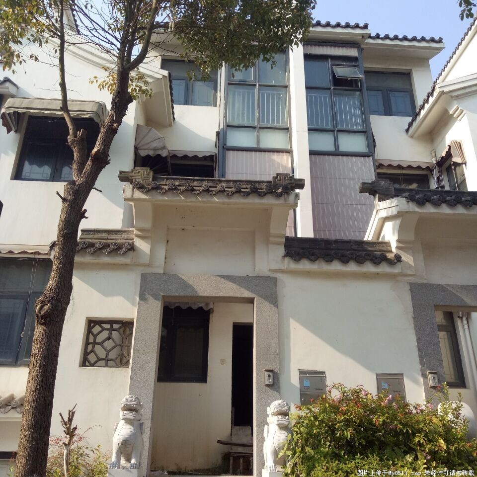 镇江二手房/镇江租房 03 官塘 78南山一品龙吟坊联排别墅赠送前后