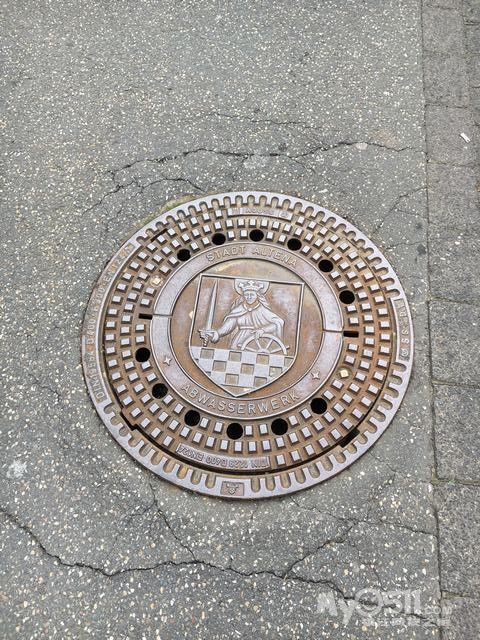 传说中的德国井盖