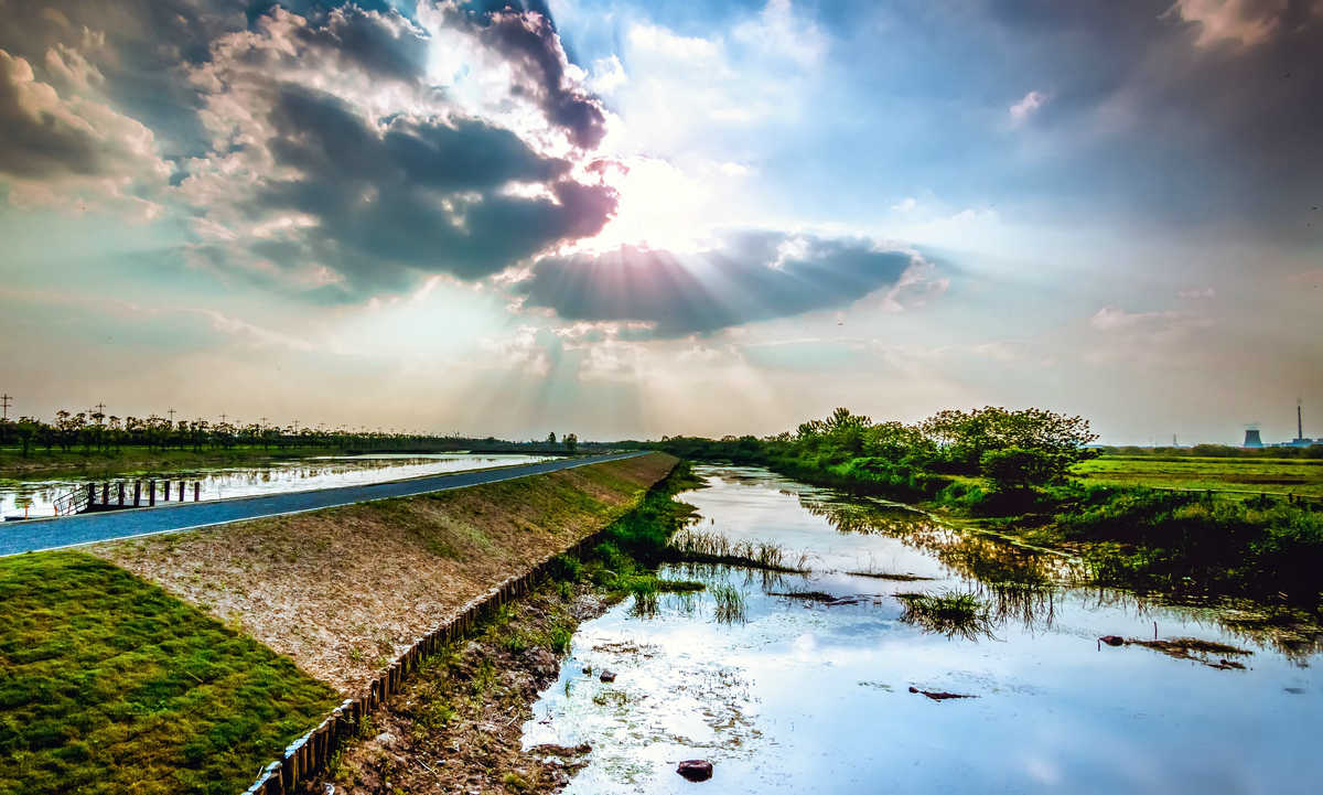 镇江长江湿地公园------人们休闲的好去处