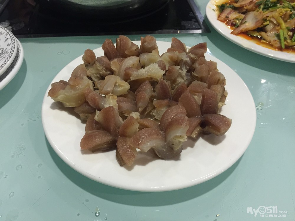 晚上可以吃猪头肉吗 1705070913a5b3328ad7baaf27.jpg