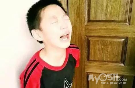 丹阳导墅少女清晨出走 校方警方联合寻找,背后