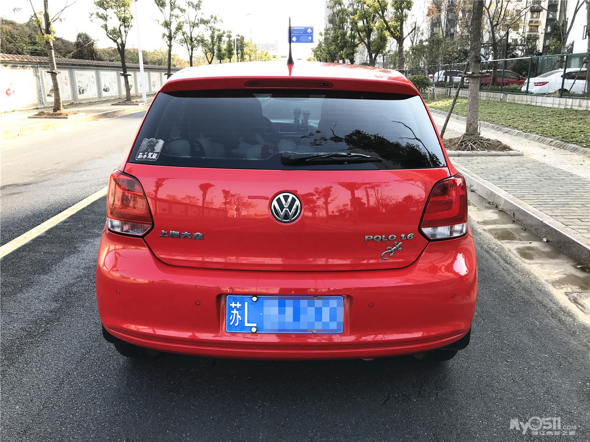 出售12年4月自动挡红色大众polo