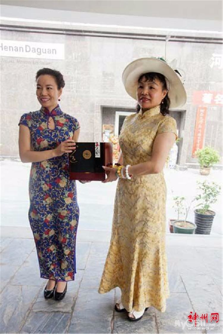 骗子新高度,在中国频繁活动的灵光花仙子自称是缅甸总统夫人