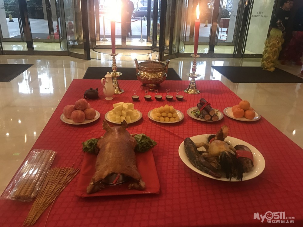 拜财神,舞狮子,这样的春节才有年味