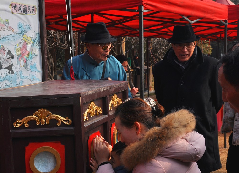 初二:金山庙会