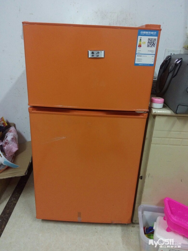 转喜力冰箱一台