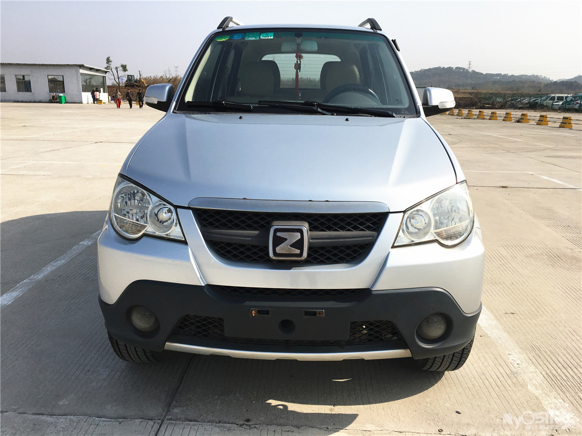 出售众泰小越野车 11年上牌手动挡 三菱发动机/离地间隙高视野好通过