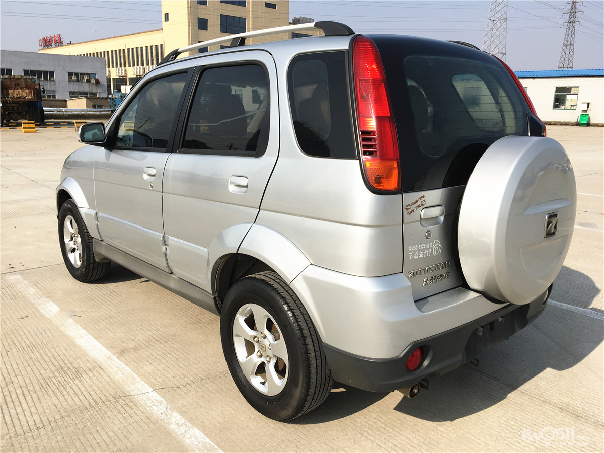 出售众泰小越野车 11年上牌手动挡 三菱发动机/离地间隙高视野好通过