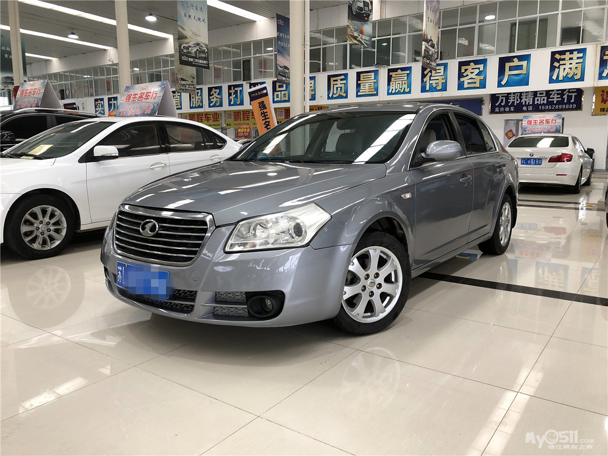 出售奔腾b70 10年手动挡中型车 倒车影像/导航/空间宽敞/提速迅猛