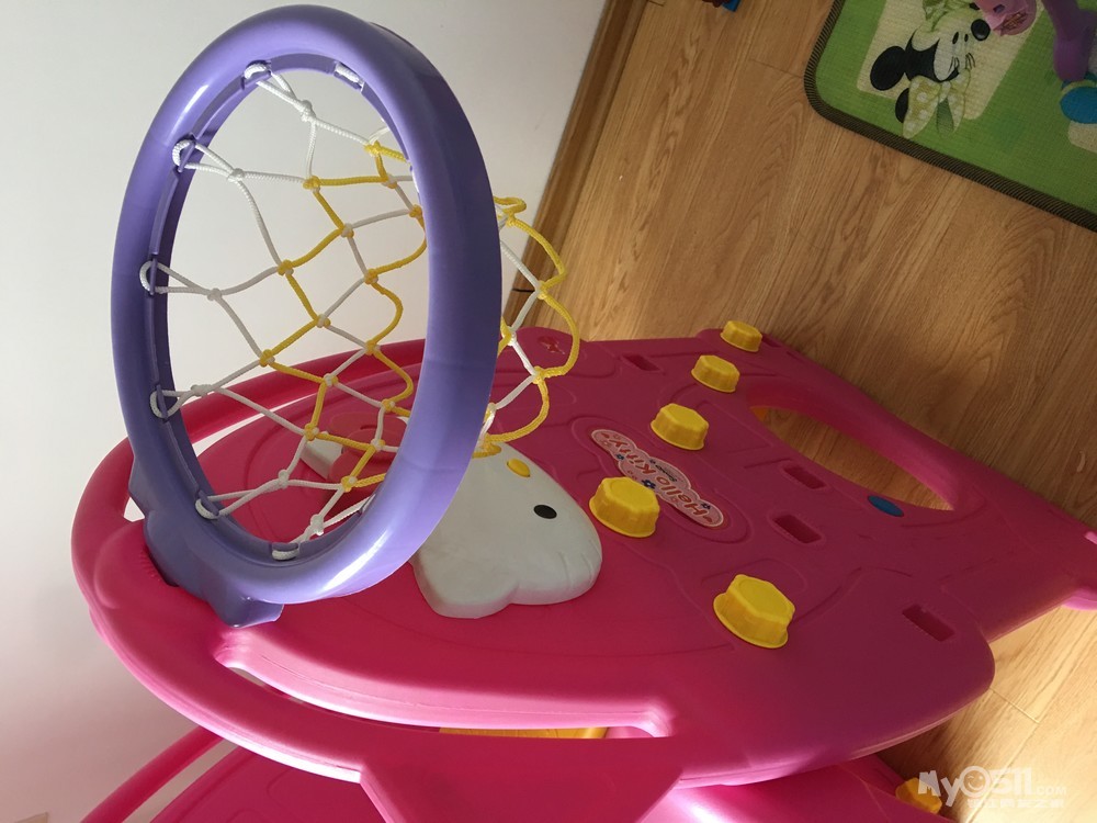 转让可爱kitty秋千滑滑梯