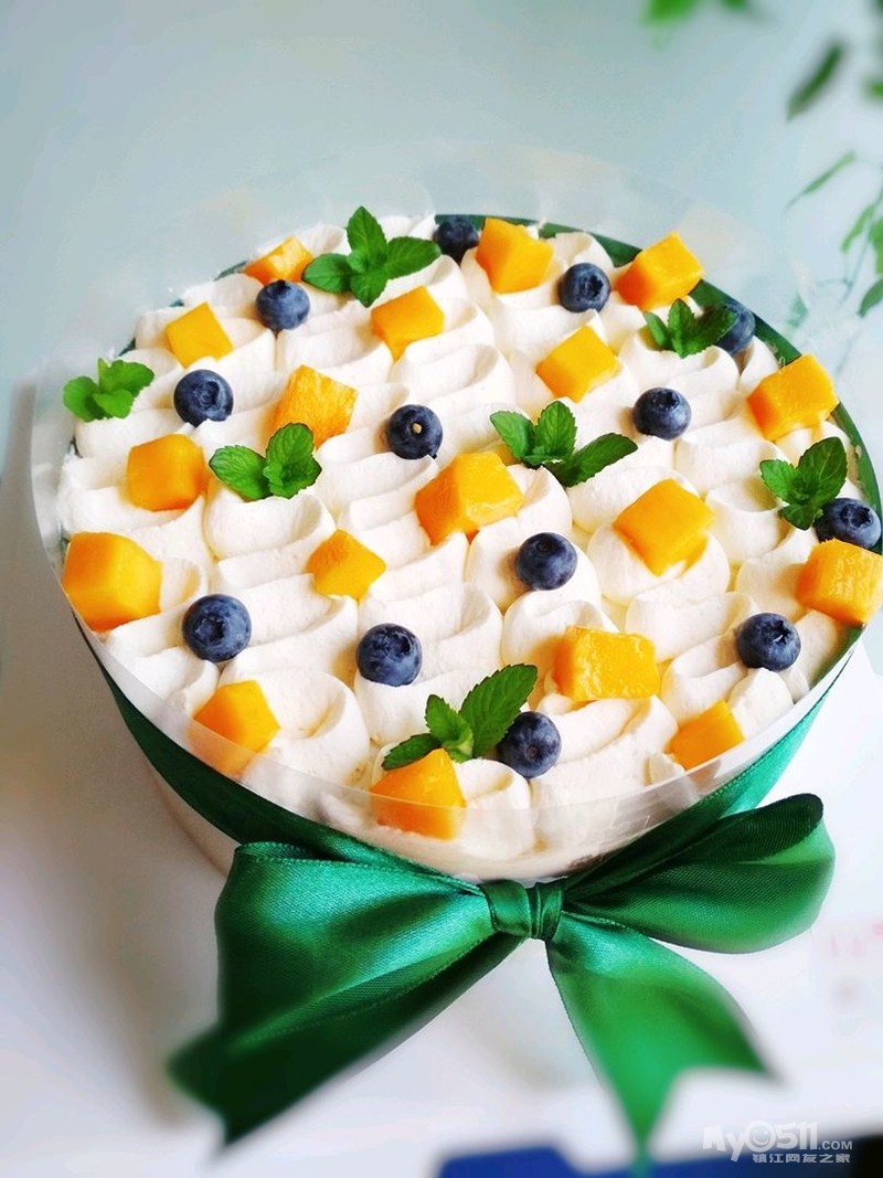 8寸蓝风车动物奶油蛋糕只要128元啦