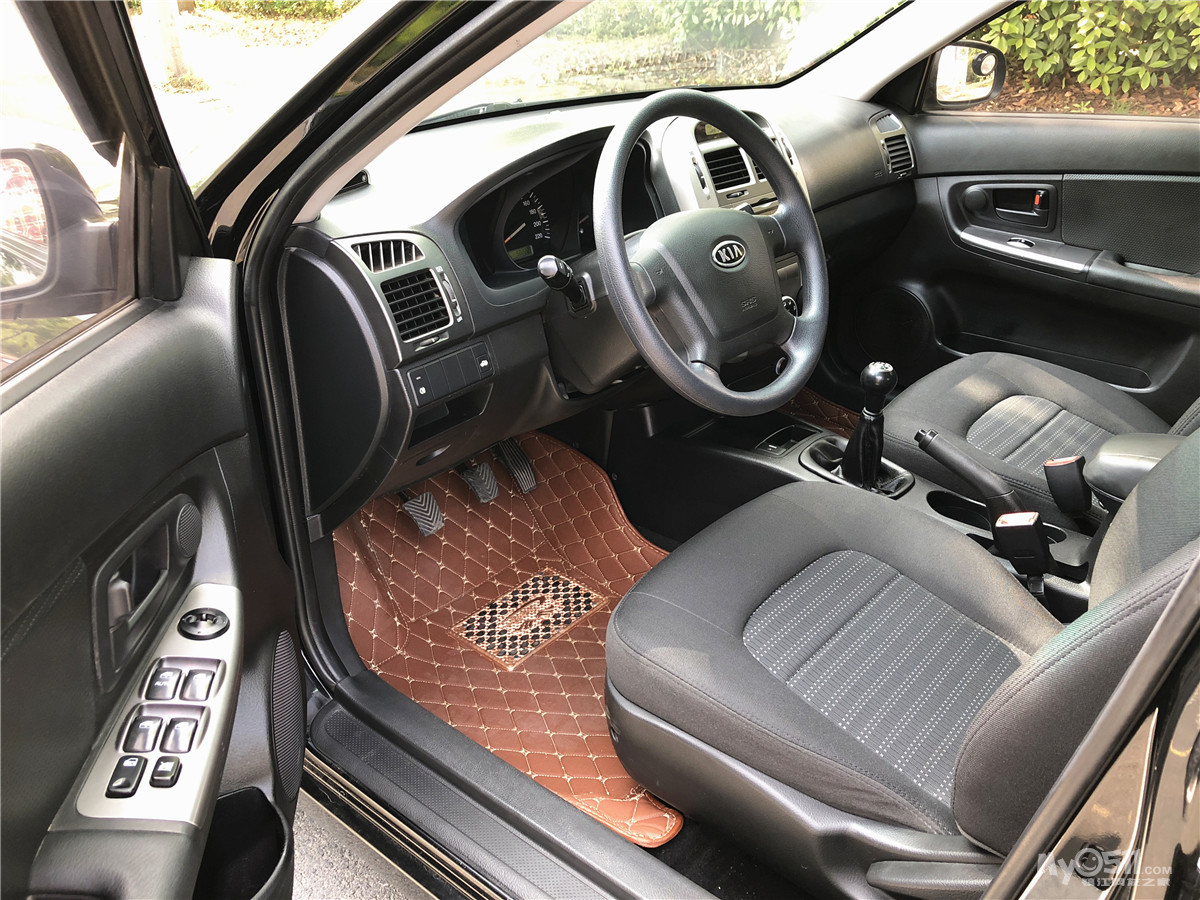 出售起亚赛拉图 12年手动挡 内部空间大/超省油/精品一手车