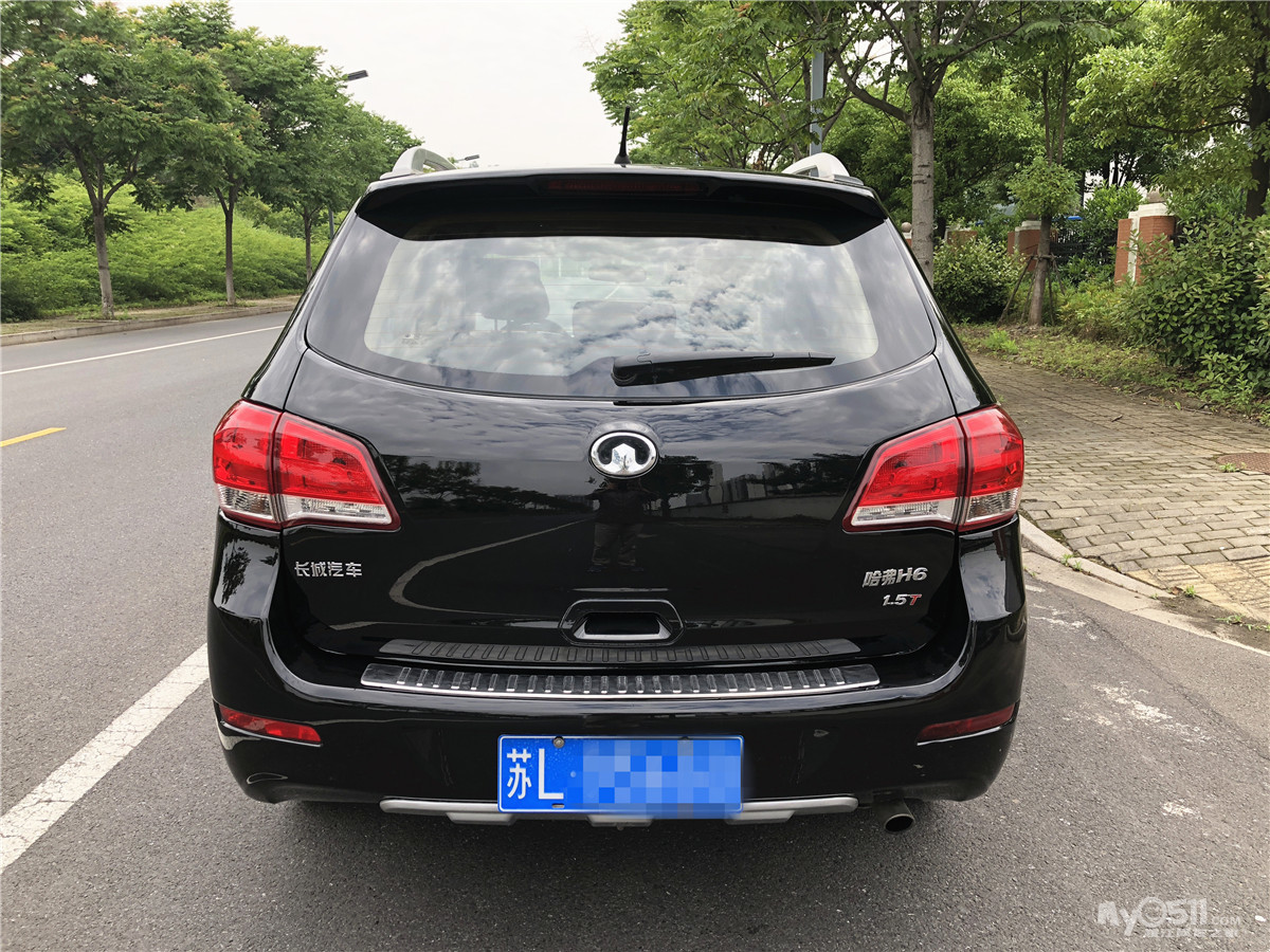 出售哈弗h6 13年手动挡 涡轮增压/倒车影像/导航/真皮/外观大气/超大