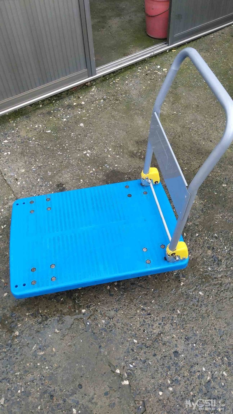 > 出快递小拖车 [广告推广]