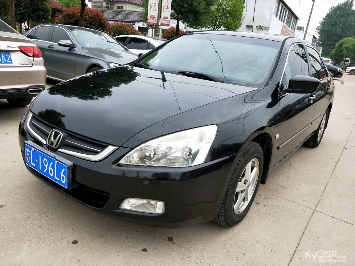 03年精品本田雅阁出售!