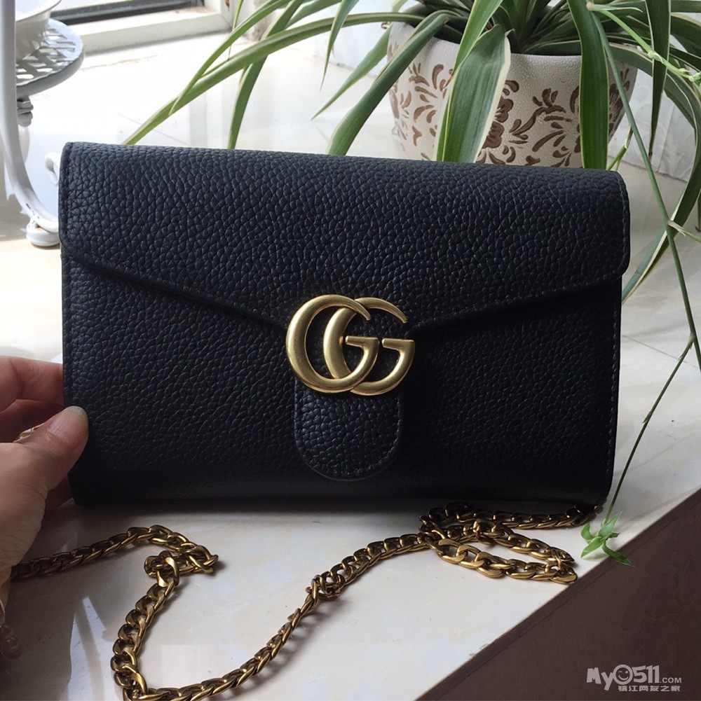 03 高仿酷奇单肩女包转让