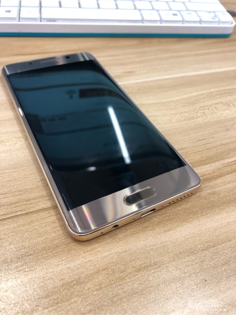 手机数码电玩 03 华为mate9pro,128g,99新  华为mate9pro,6 128g